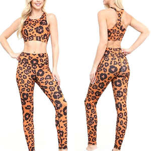 Precio al por mayor cómodo transpirable deportes Yoga Conjunto para las mujeres más tamaño sólido patrón personalizado OEM equipo deportivo - Product Image 1