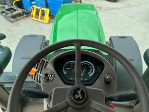 Tracteur agricole John Deere 6195R 2017 de 140 CV avec moteur, boîte de vitesses, pompe, roulement et moteur à vendre - Product Image 5