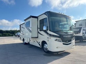 Vendedor Verificado de J-a-y-c-o P-r-e-c-e-p-t 31UL Usado del 2022, Listo para Viajar - Product Image 6