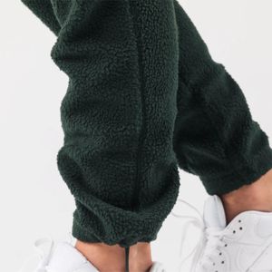 Jogging d'entraînement en molleton Teddy Sherpa épais 500 g/m² pour homme, personnalisé OEM, décontracté, brodé, uni - Product Image 5