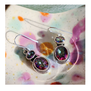 Pendiente de piedras preciosas de corte ovalado místico, Plata de Ley 925 con ajuste de bisel Chapado en plata, pendiente de moda para fiesta de regalo de boda - Product Image 5