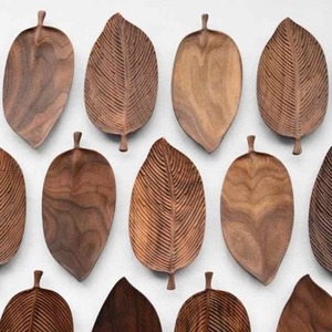Venta al por mayor de bandeja de madera e impresa para servir comida última bandeja de madera para utensilios de cocina y uso en restaurantes - Product Image 1
