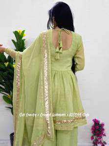 ชุดสูทกลีบดอกไม้ประกายแสงใหม่ในวันนี้พร้อมงานแพตตี้โกต้าที่สะดุดตา - Product Image 4