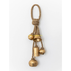Ensemble de 2 cloches décoratives suspendues en métal doré avec corde pour la décoration de la maison, décoration de Noël et des vacances. - Product Image 6