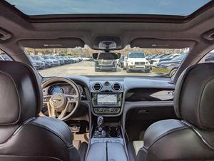 Best-seller 2018 Bentley Bentayga W12 Onyx Edition AWD Automatique - Product Image 5