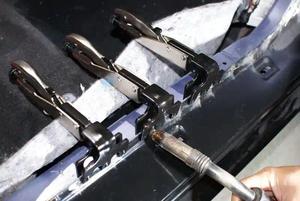 Pince à coller axiale OEM ODM de type W de 200 mm multiprise autobloquante avec mâchoires plates larges - Product Image 5