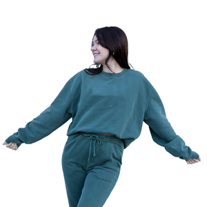 OEM personnalisé pull surdimensionné femmes sweat-shirt lettres de sororité grecque pull personnalisé chapitre chenille patchs sweat-shirt - Product Image 1