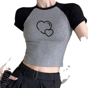Femmes Y2k Heart Crop Graphic Casual Tops T-shirts Custom Fairy Tops Slim Baby Tee O-Neck Tops - Product Image 1