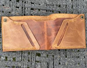 Anwar Brand Portefeuille en cuir de vache court fait à la main Style tendance avec fermeture ouverte Fonction antivol - Product Image 1