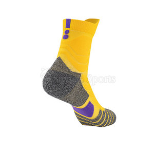 Chaussettes de sport de haute qualité avec coussinets doux et matériau durable, idéales pour la course à pied, l'entraînement et la salle de sport - Product Image 4