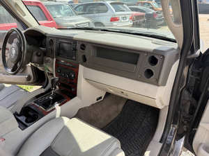 Auto Usado Económico Jeep Commander Limited 2006 con Volante a la Izquierda - Product Image 4