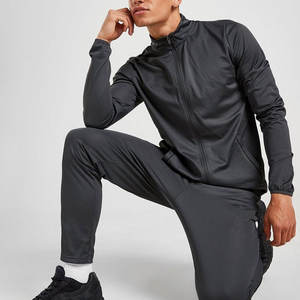 2025 Fabricante de alta calidad con logotipo personalizado Nuevo diseño Trending Chándal de invierno para hombres con servicio OEM - Product Image 5