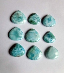 Qualité supérieure 20mm en forme de coeur Sunstone Cabochon bijoux à la mode faits à la main pour Noël pierre précieuse naturelle - Product Image 4