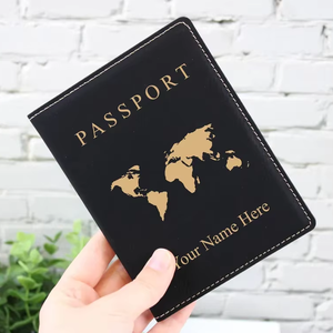 Couverture de passeport en cuir PU Laserable vierge Cadeau de voyage et d'anniversaire personnalisé Porte-passeport en cuir végétalien Étiquette de bagage - Product Image 1