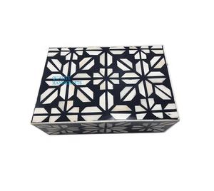กล่องเก็บเครื่องประดับทำมือลายฉลุกระดูกสีดำ พร้อมโลโก้สั่งทำ ขนาด 30x20x10 ซม. ของตกแต่งบ้าน ของสะสม - Product Image 2