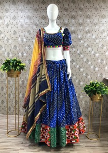 Último diseñador indio algodón impreso Stitch encaje Full Flair Lehenga Choli Navratri ropa festiva mujeres bodas tarifa al por mayor - Product Image 4