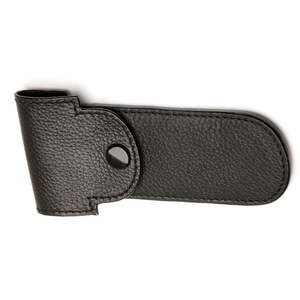 Étui de voyage en cuir bleu fait à la main pour hommes pour rasoir de sécurité à double tranchant avec lame en acier inoxydable couleur et logo personnalisables - Product Image 2