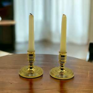 Juego de decoración del hogar de 2 candelabros cónicos dorados de latón Portavelas de metal de latón Soporte dorado fabricante al por mayor proveedor - Product Image 4