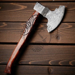 Hache à barbe en acier Damas forgé à la main pour le camping en plein air, hache de haute qualité avec manche en bois de rose et étui en cuir pour la chasse - DIY - Product Image 5