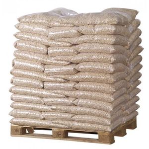 Granulés de bois de qualité industrielle Bâtons de briquette de 6mm emballés dans des sacs - Product Image 2