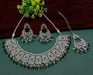 ชุดสร้อยคอและเครื่องประดับสำหรับผู้หญิงชุดโช้คเกอร์ประดับมุก & แฟชั่นแบบไม่เจียระไนลาย - Product Image 4