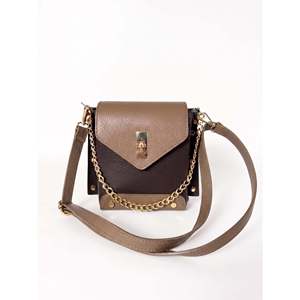 Sac bandoulière classique structuré en cuir Dollaro véritable avec fermeture à boucle imprimée animalière et détail chaîne - Fabriqué en Italie pour femmes - Product Image 4