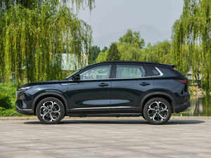 Ae0-lus H -ao-ji SUV 4 Plazas, Motor Turbo de Gasolina de 1.5L, Transmisión Automática, Asientos de Cuero, Techo Panorámico, Cámara Trasera de 360° - Product Image 4