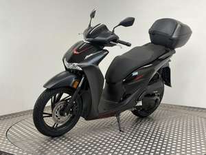 Motocicletas Scooter SH125i Nuevas 2025 2026 en Venta y Listas para Exportar |   Ventas de automóviles - Product Image 5