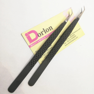 Pinzas de punta de fibra de Color negro para extensión de pestañas Etiqueta privada personalizada 14cm Pinzas de extensiones de pestañas delgadas de 45 grados de largo - Product Image 1