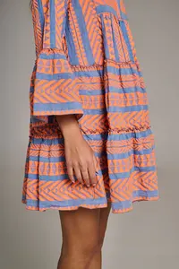 Nouvel arrivage de robe tunique midi à manches courtes pour femmes belle couleur v-tissage texturé artisanal fait à la main robe d'été pour les femmes - Product Image 4