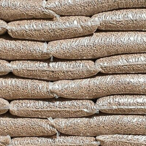Granulés de bois naturels (Épinette, Pin) pour cuisson et chauffage – Combustible biologique en sacs, diamètre 6-8 mm - Product Image 4