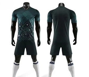 Combinaison de football pour homme avec col en V, imprimé par sublimation, nom et logo de l'équipe, service OEM personnalisable pour adultes et enfants - Product Image 3