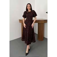 Robe marron pour femme Elisa Fashion avec des roses