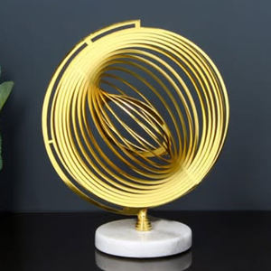 Sculpture décorative unique en forme ronde, en acier inoxydable avec base en marbre et boule en verre transparent, finition dorée antique - Product Image 6