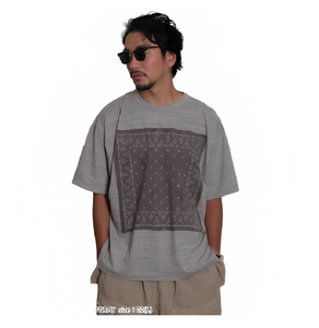 T-shirt imprimé surdimensionné de qualité avec logo personnalisé et col rond de style japonais - Product Image 2