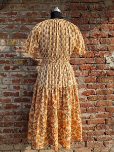 Nuevo Vestido Midi Tradicional de Verano, 100% Algodón, Corte en A, Ecológico, Formal, Ajustado, con Botones, Cintura Natural - Product Image 4