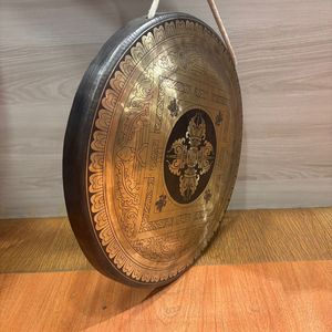 กระดิ่งโลหะสำหรับชาวพุทธแบบดั้งเดิมถูกสลักเป็นฆ้องสำหรับการทำสมาธิทางจิตวิญญาณและการตกแต่งโยคะงานฝีมือโลหะทำด้วยมือ - Product Image 3