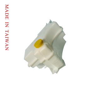 Réservoirs d'expansion de liquide de refroidissement de qualité supérieure pour NISSAN TEANA 04 '~ 08' OEM #21710-2YA00 - Product Image 1