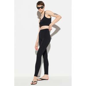Seamless <b>Shaping</b> <b>Leggings</b> - Product Image 3