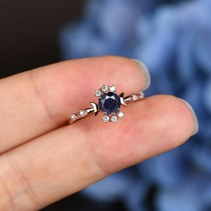 แหวนหมั้นงานแต่งงานของผู้หญิงชุบโรสโกลด์โรสเตอร์ลิง925ทึบดีไซน์ไม่เหมือนใครโรแมนติกสีน้ำเงิน - Product Image 3