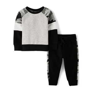 Ensemble de survêtements pour bébé personnalisable en tissu de coton de haute qualité, vêtements confortables et respirants pour tout-petits garçons et filles - Product Image 2