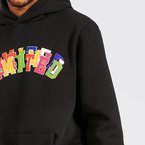 Ensemble survêtement noir lourd pour homme, style streetwear baggy deux pièces, avec logo personnalisé 2025, comprenant un sweat à capuche et un pantalon uni, idéal pour la maternité. - Product Image 5