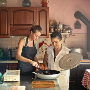 Mesh Wire Design <b>Rectangle</b> Rattan <b>Basket</b> Tabletop Kitchenware Home Food <b>Storage</b> Simple Brown Color <b>Basket</b> Stylish And Durable - Product Image 3