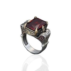 Anello da uomo in argento Sterling 925 con artiglio figurato in pietra granata rossa