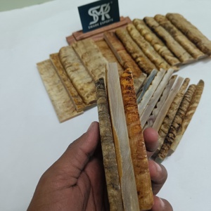 Plaques de luxe en corne de bélier |   Technique brute écologique artistique unique de haute qualité |   Fabrication de manches de couteaux personnalisés - Product Image 1