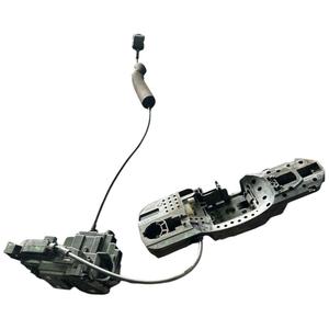 Serrure avant gauche Renault Scenic Series (09>16) - Product Image 1
