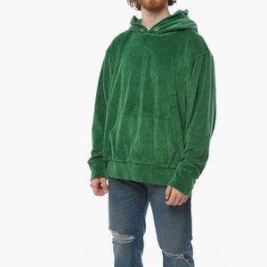 Sudadera con Capucha de Primera Calidad, Color Verde Esmeralda, Corte Clásico y Relajado, Algodón y Poliéster, Bolsillo Frontal con Parche, Terciopelo Frontal - Product Image 4