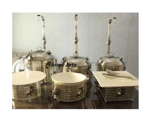 Plato de frotamiento de color plateado de acero inoxidable, plato de buffet de forma redonda de tamaño personalizado para uso doméstico en hoteles y restaurantes - Product Image 6