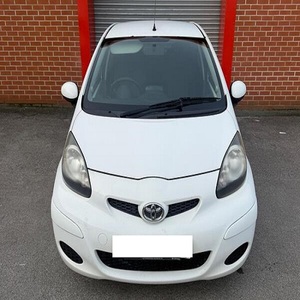 TOYOTA AYGO USADO CON VOLANTE A LA IZQUIERDA/DERECHA - Product Image 1