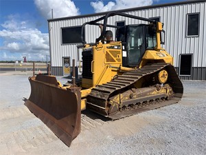 2011 CATERPILLAR D6N Bulldozer CAT d'occasion de haute qualité Bulldozer sur chenilles multifonctionnel utilisé Bulldozer Caterpillar D6 à vendre - Product Image 2